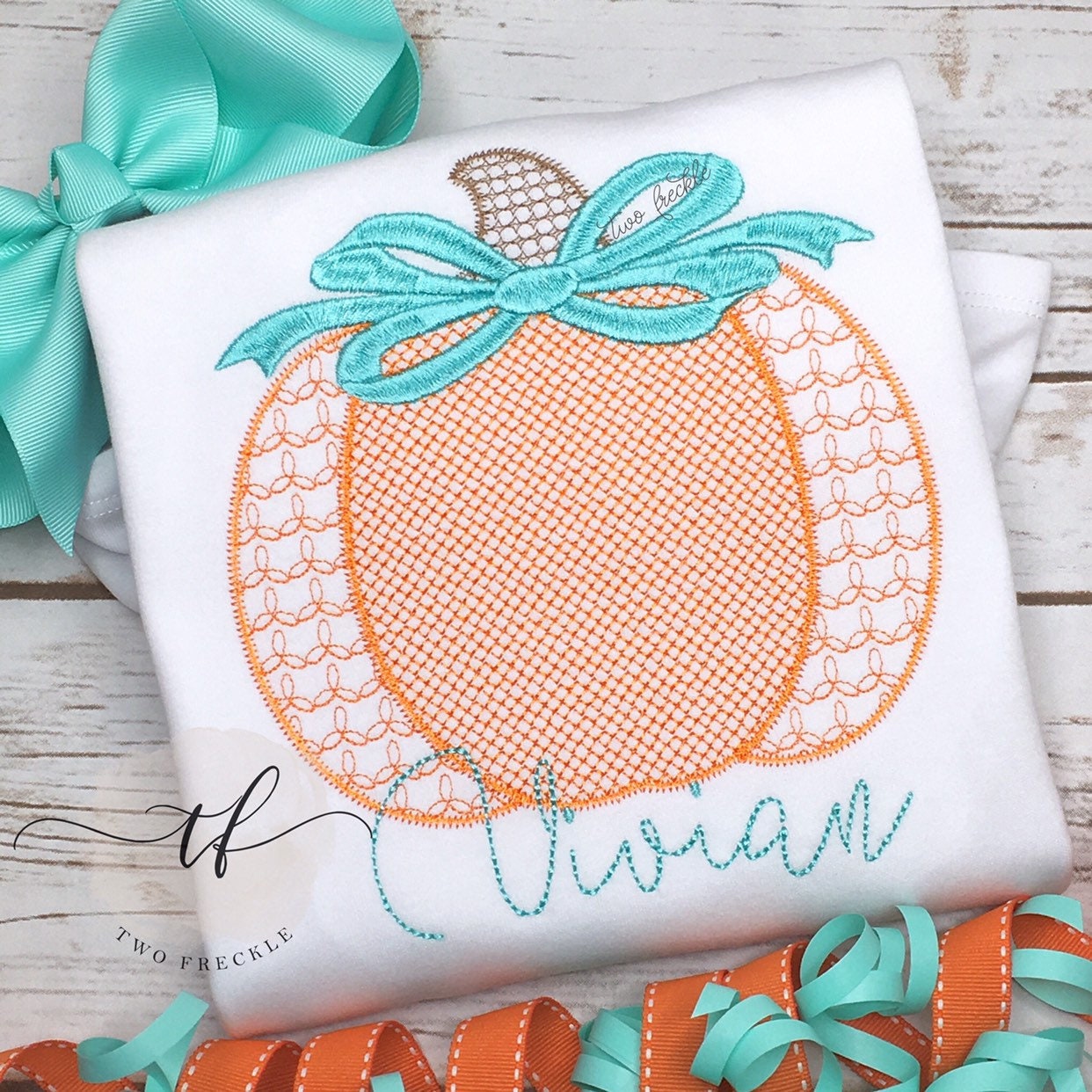 Motif Pumpkin with Bow